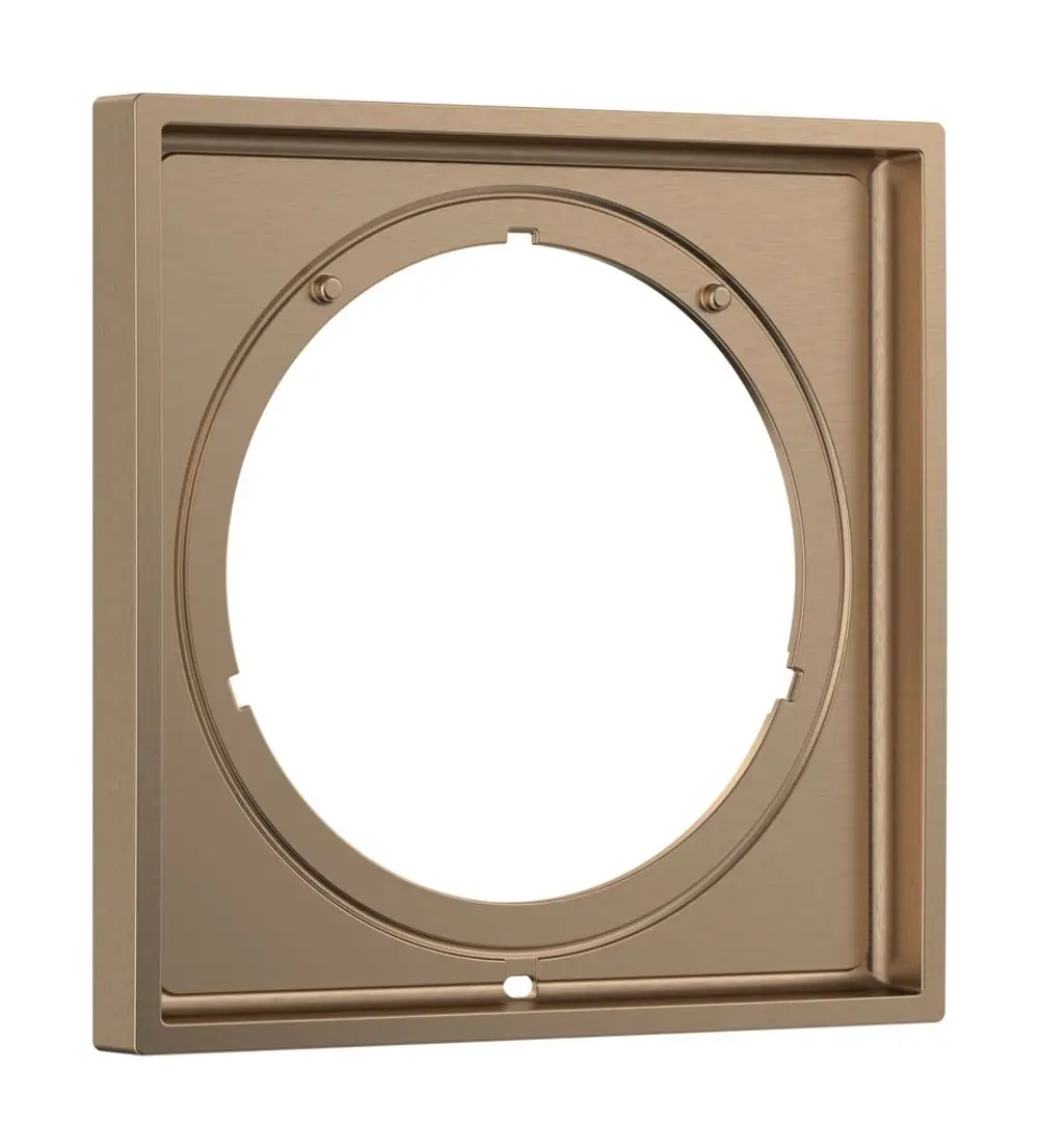 Verlängerungsrosette in eckiger Form, geformt aus Metall in Brushed Bronze, geeignet für Hansgrohe Produkte, mit einer zentralen Öffnung und Montagebohrungen.